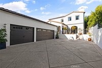 Building Photo - 5115 Los Feliz Blvd