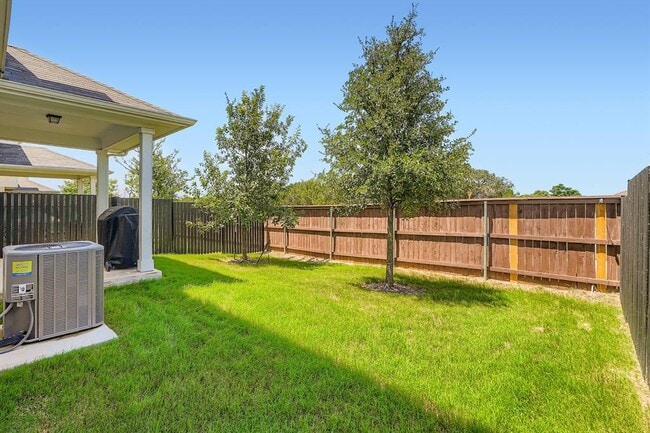 Building Photo - 9708 Dawn Pearl Dr