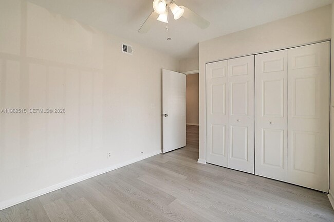 Building Photo - 6327 Chasewood Dr