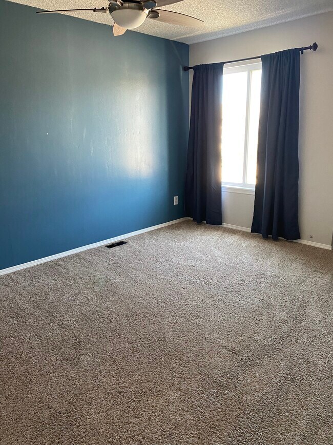 bedroom 2 - 2370 Lexington Village Ln