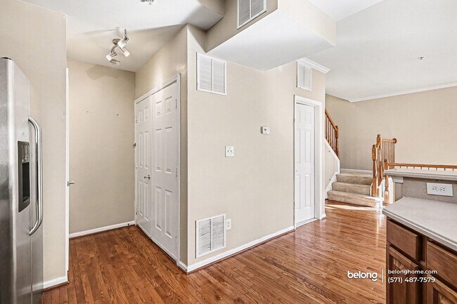 Building Photo - 4679 Red Admiral Way