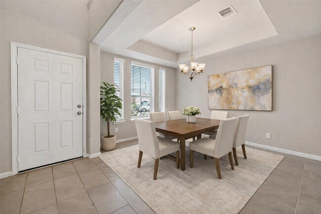 Building Photo - 2903 Painted Sunrise Trail