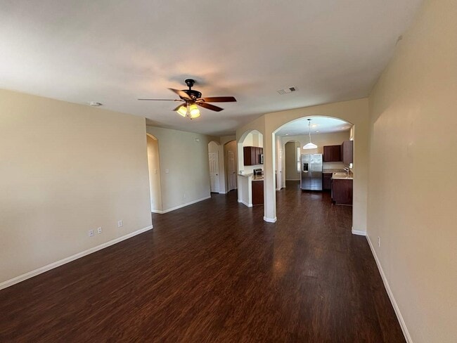 Building Photo - 13529 Raintree Dr