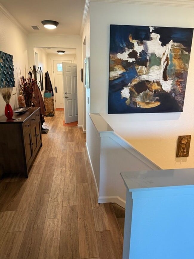 Building Photo - Studio with Den in Private Arvada Home