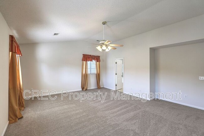 Building Photo - 1354 Pinyon Pine Dr