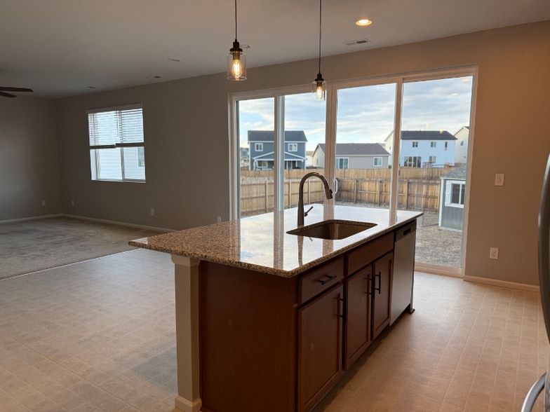 Building Photo - 6074 Donahue Dr