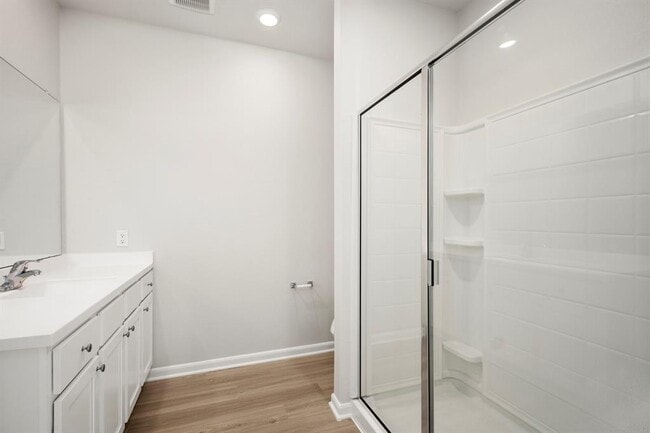 Building Photo - 15834 Berry Hl Dr