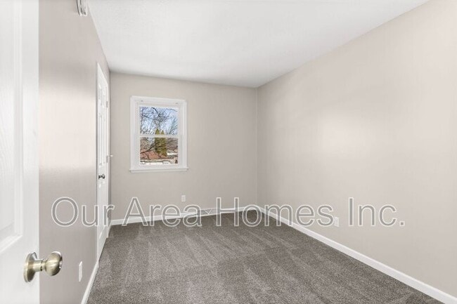 Building Photo - 14169 68th Pl N