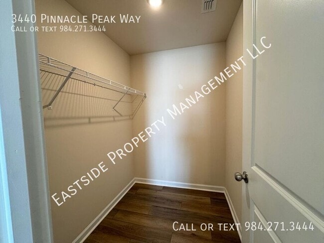 Building Photo - 3440 Pinnacle Peak Dr