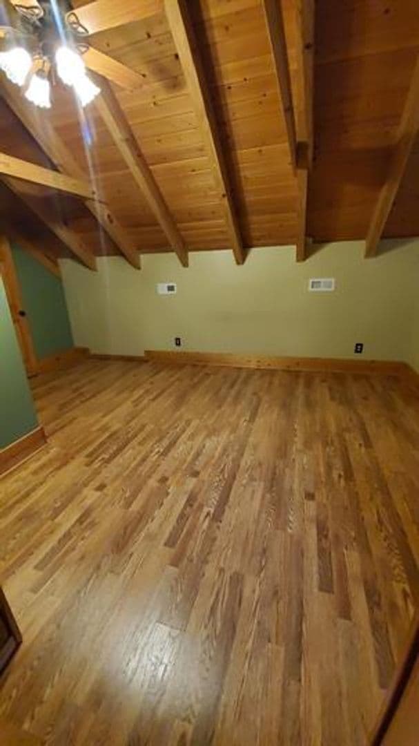 Building Photo - Gorgeous Log Home in Hurricane