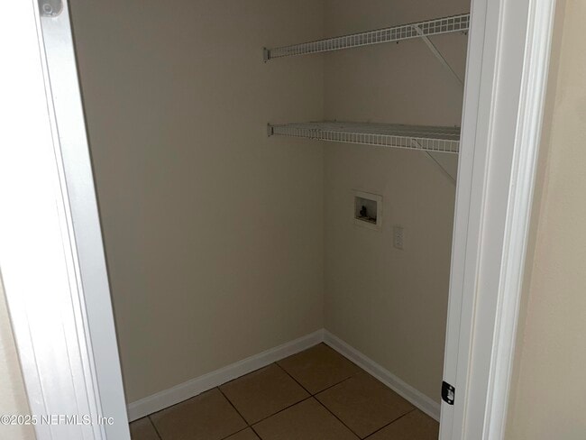 Building Photo - 3750 Silver Bluff Blvd