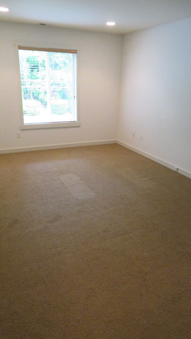 Building Photo - 3181 Brown Loop