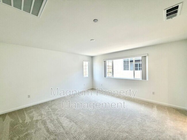 Building Photo - 31404 Lolite Dr