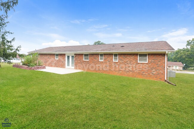 Building Photo - 7528 Temple Acres Dr
