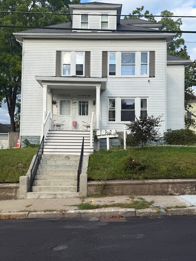 Building Photo - 108 Alice Ave