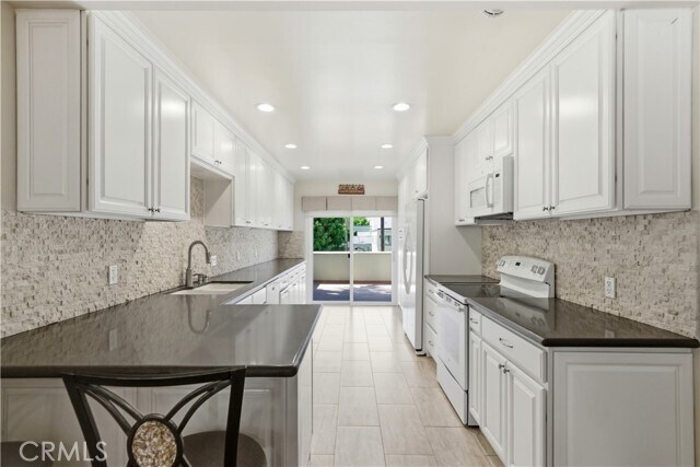 Building Photo - 3101 2nd St