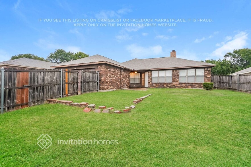 Building Photo - 1610 Autumn Breeze Ln