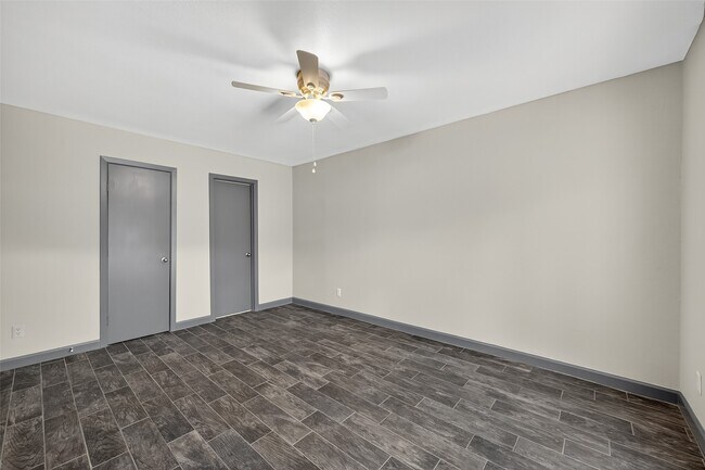 Building Photo - 8931 Gaylord Dr