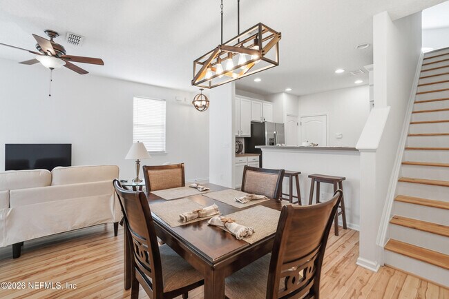Building Photo - 6119 Bartram Village Dr