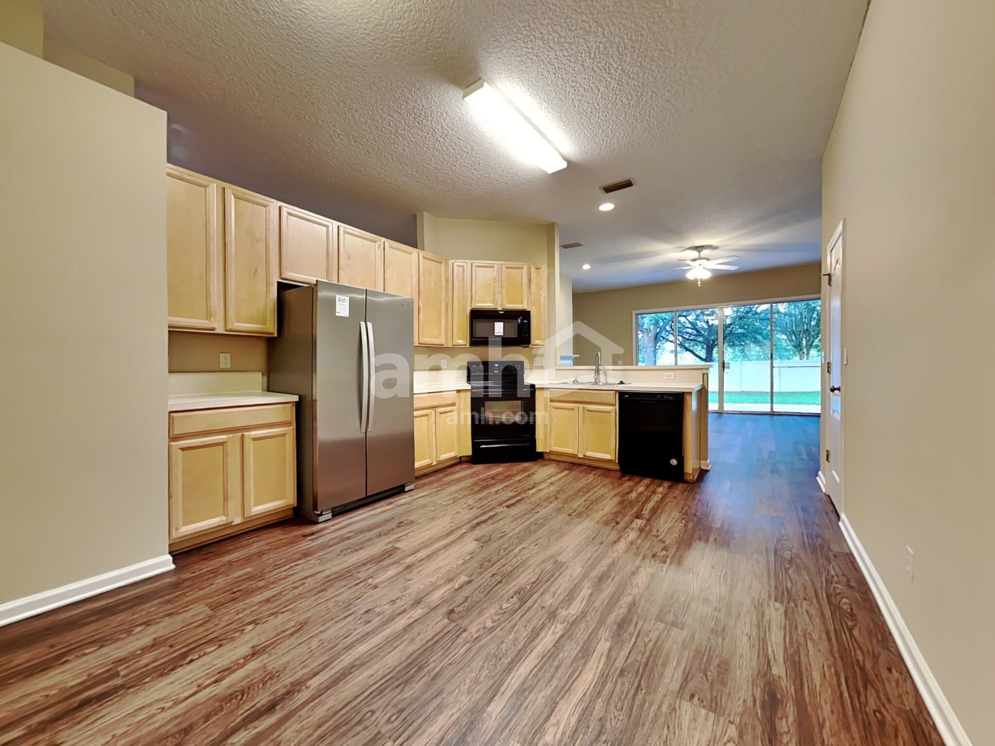Building Photo - 9426 Staplehurst Dr