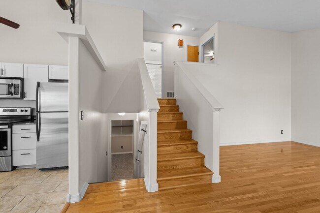 Building Photo - Liberty Lake 4 Bed 2 Bath Home that has been nicely updated