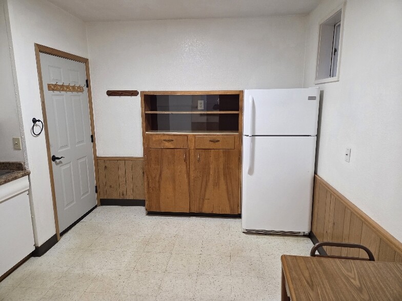 Building Photo - 60 Frank Rd