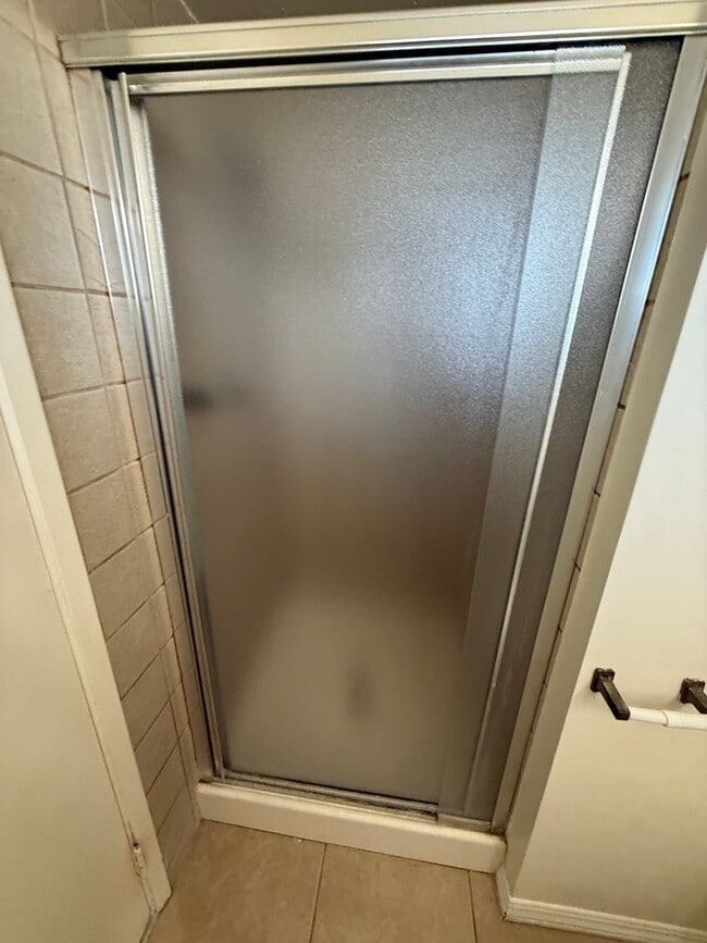 Building Photo - Orcutt Single Story Ranch Style Home Near Waller Park/Highway 135