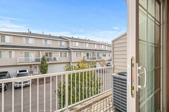 Building Photo - 2549 Cobble Hill Ct