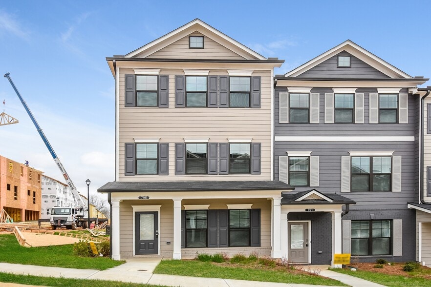 Building Photo - 795 Calvin Pk Dr