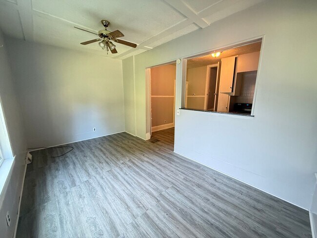 Building Photo - 2120 Lansing Ave
