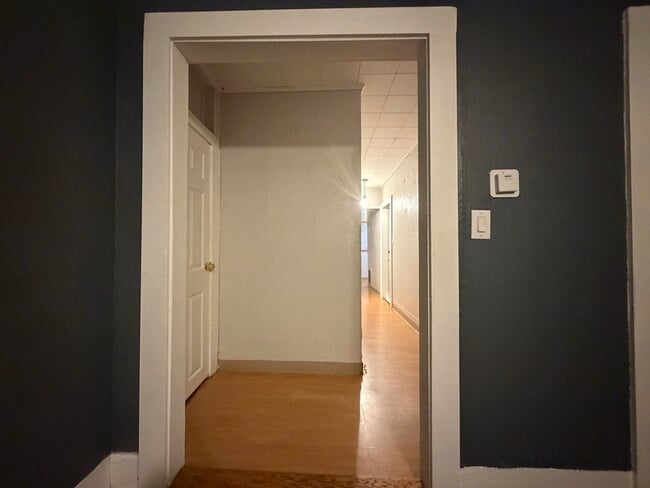 Building Photo - 127 Court St