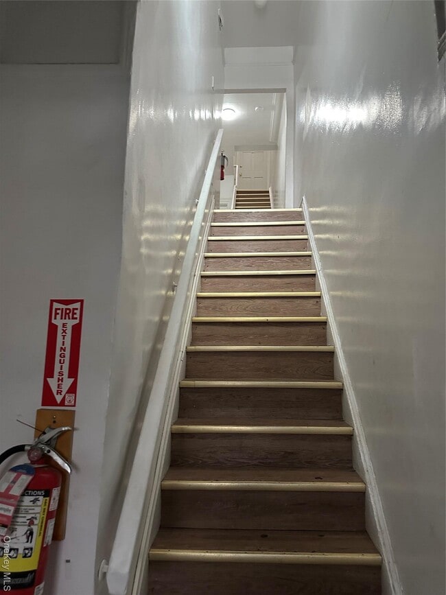 Building Photo - 33-24 89th St