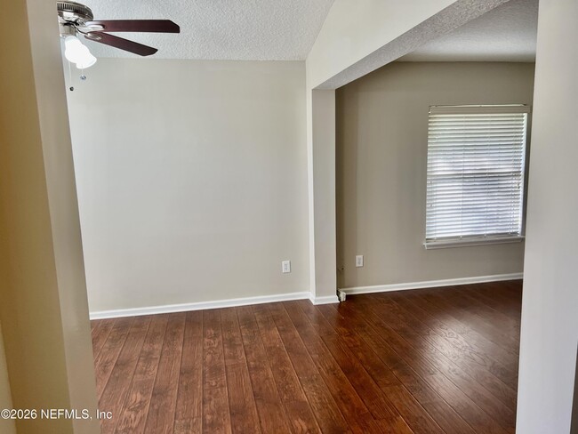 Building Photo - 13681 Fish Eagle Dr W