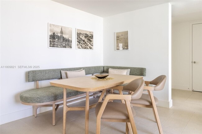 Building Photo - 159 NE 6th St