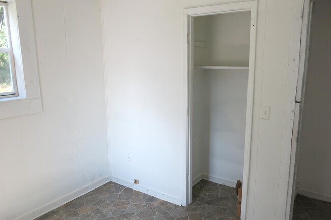 Building Photo - 216 Bonita Ln