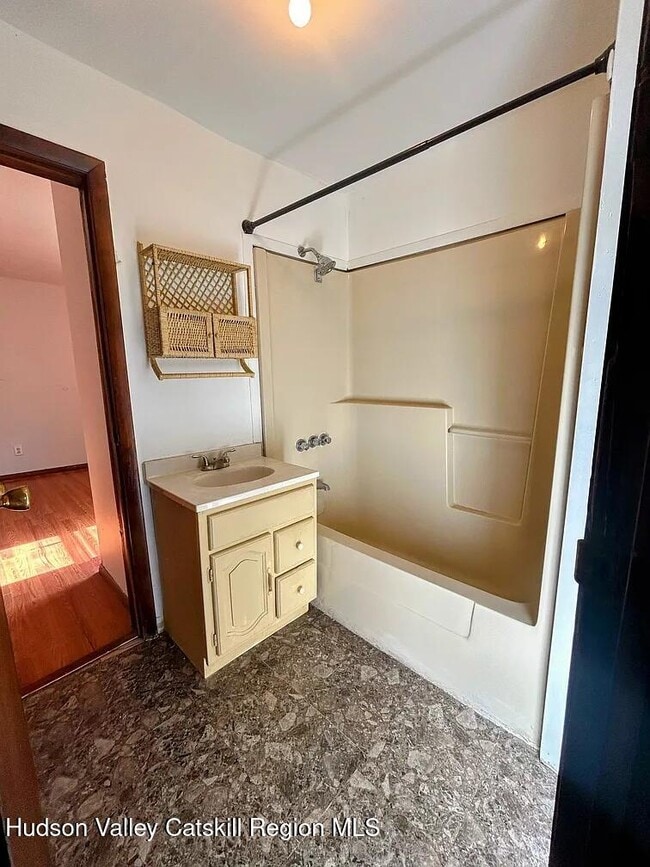 Building Photo - 1227 US-9