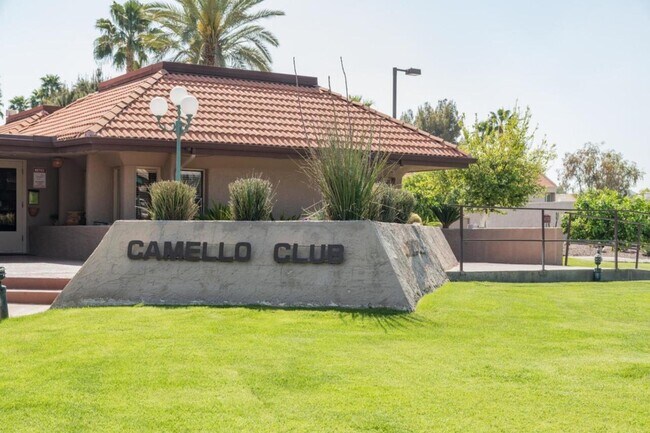 Building Photo - 7316 N Vía Camello Del Norte