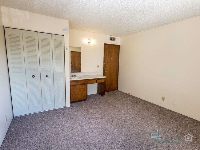 Building Photo - V-DAY SPECIAL, APPLY TODAY MOVE-IN RENT FREE!