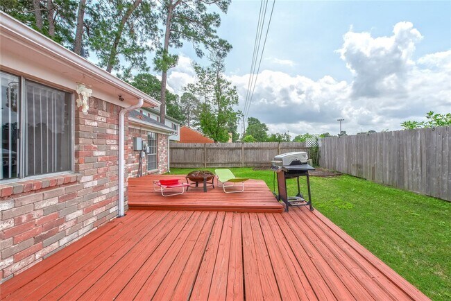 Building Photo - 17119 Kettle Creek Dr