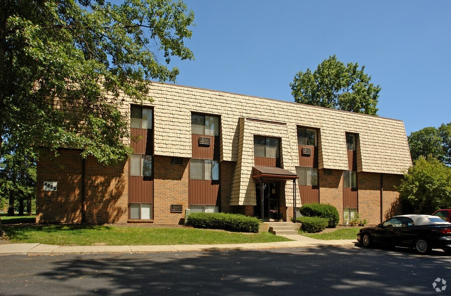 Westchester Apartments 4811 Westchester Dr Youngstown OH 44515