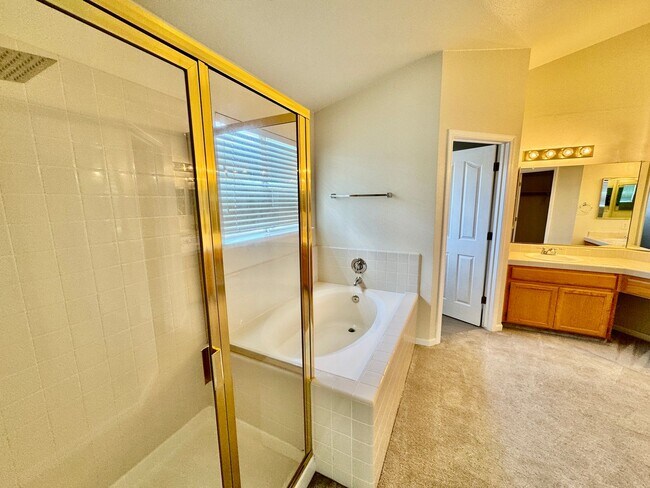 Building Photo - Beautiful Southside Home for Rent, 4 Bedroom 3 Bath