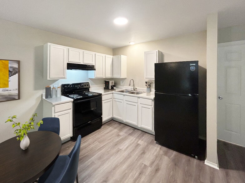 Building Photo - Wobbe Lane Apartments