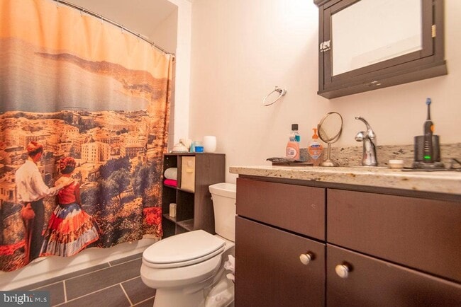 Building Photo - 1310 Spruce St