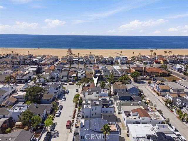 Building Photo - 305 Montero Ave