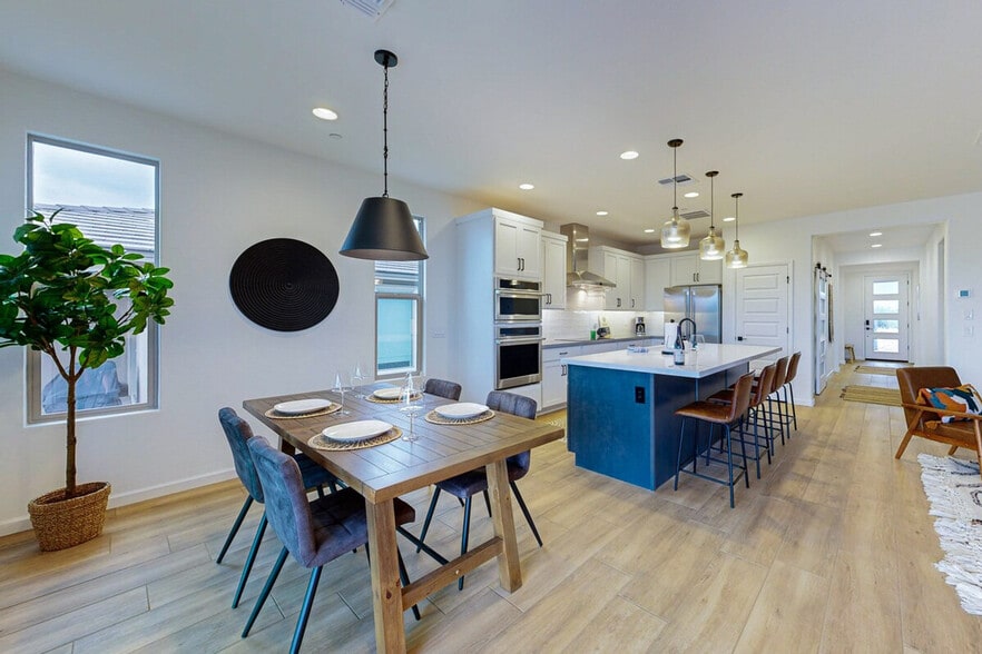 Building Photo - 18328 E Spring Valley Ct