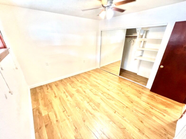 Building Photo - 2975 Sacramento Ave