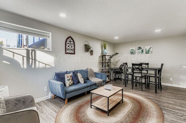 Building Photo - 1452 Ivy St