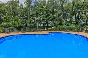 Building Photo - Pebblebrook