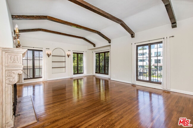 Building Photo - 846 S Lucerne Blvd