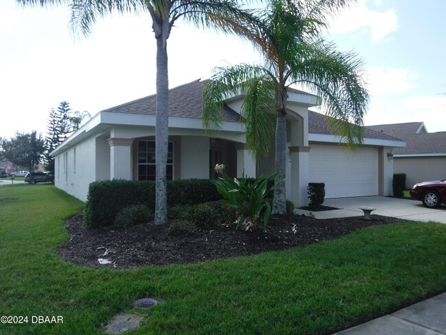 Primary Photo - 1442 Areca Palm Dr